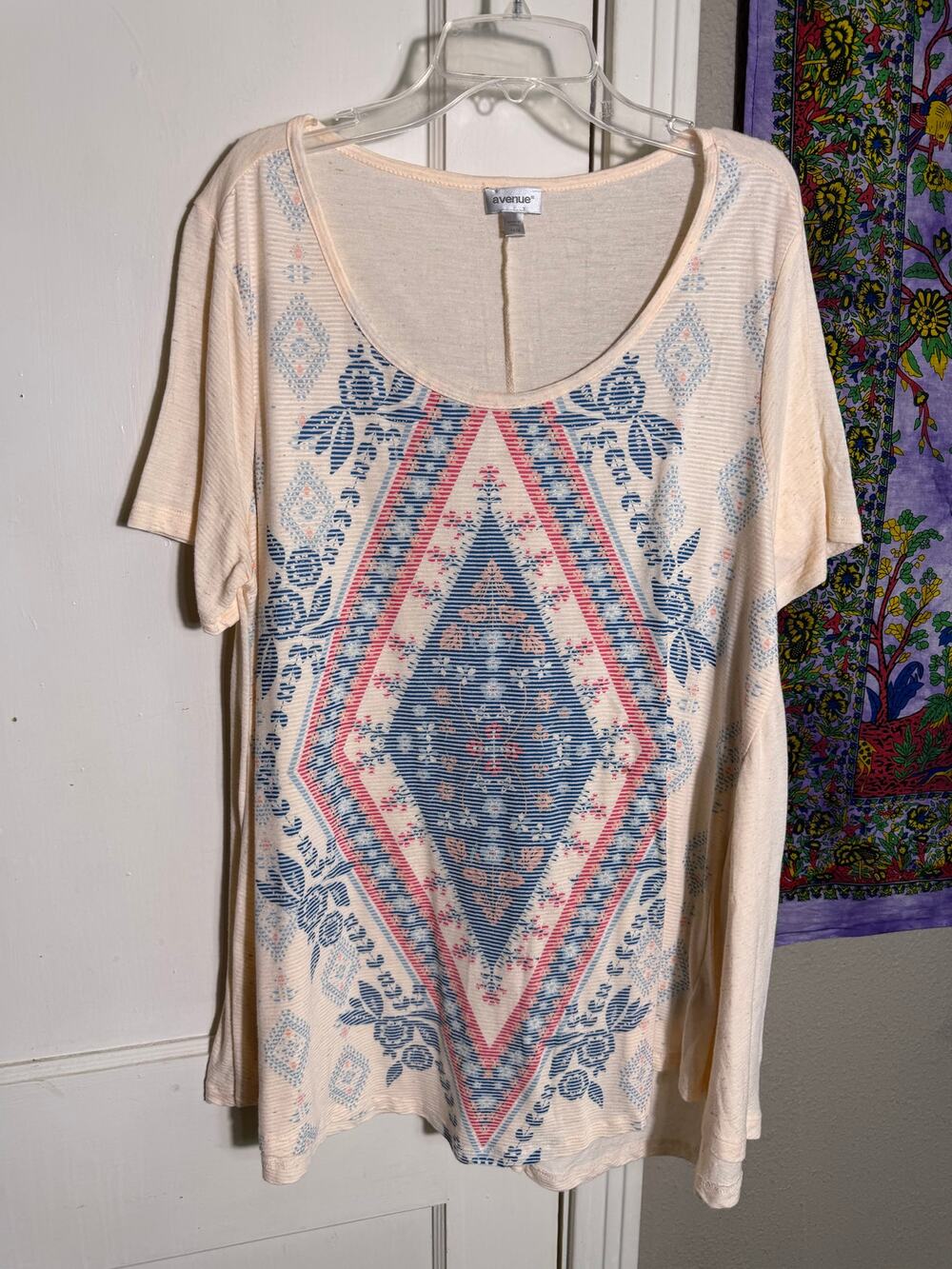Avenue Womens 14/16 Cream Boho Southwestern Graphic Tunic Top Plus Size